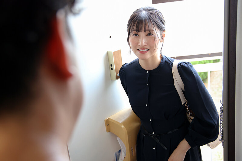 【1dandy00903】ヌキ無し人妻メンエスで出会ったおばさんセラピストと意気投合!店外デート中に勃起したらラブホに誘われ…ご休憩2時間で何度も中出しさせてくれました。 / DANDY