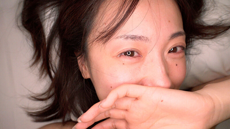 【1jera00006】職場で知り合った美人パートの長瀬麻美さんは人生で一度も精子を飲んだことが無いみたいで、ラブホ飲みで距離感縮めてSEXしたらゴックンしてくれたので旦那が帰宅するPM22:00まで何度も精飲と中出しをした。 / 夕焼けジェラシー