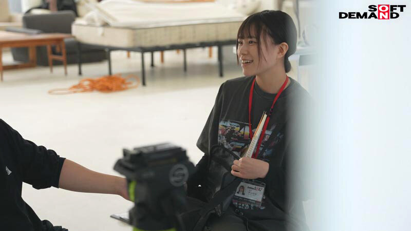 【1sdjs00351v】SOD女子社員 制作部 中途1年目 岡島明来(24) 工口勉 初AV成果報告 / SODクリエイト