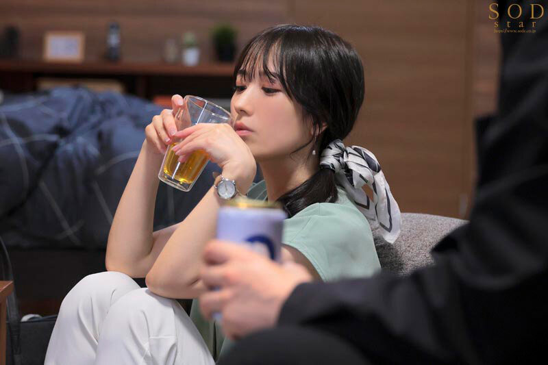 【1start00257】苦手な同僚と飲み会帰りに勢いでワンナイトしてしまったら膣奥フィットするチ〇ポの相性が良すぎて人生最高の絶頂感を味わってしまい…全然好きじゃないのにおかわりセックスしまくった 小湊よつ葉 / SODクリエイト