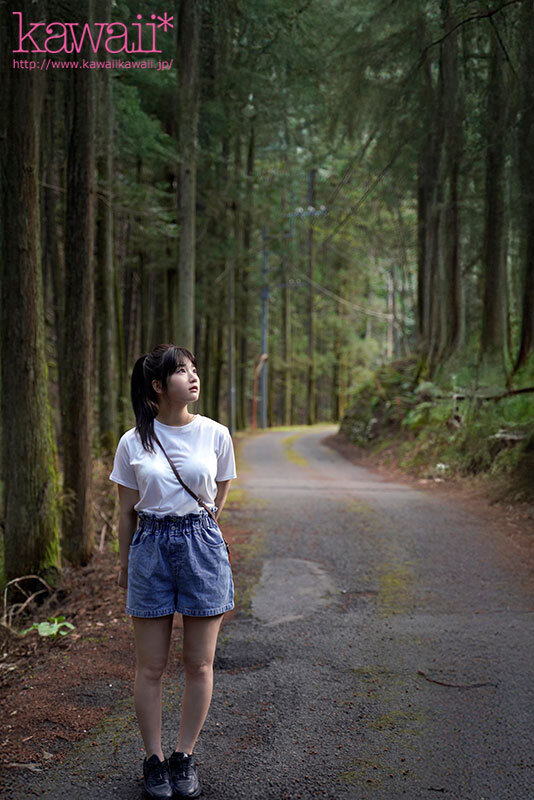 【cawd00880】森林の恵みを感じ、豊かな自然に育まれた、汚れなき子は、実は濃厚おじさんとエッチがしたい！ 山梨県の過疎地で、お爺ちゃんと2人暮らしの女の子AVデビュー 柊みおり / kawaii