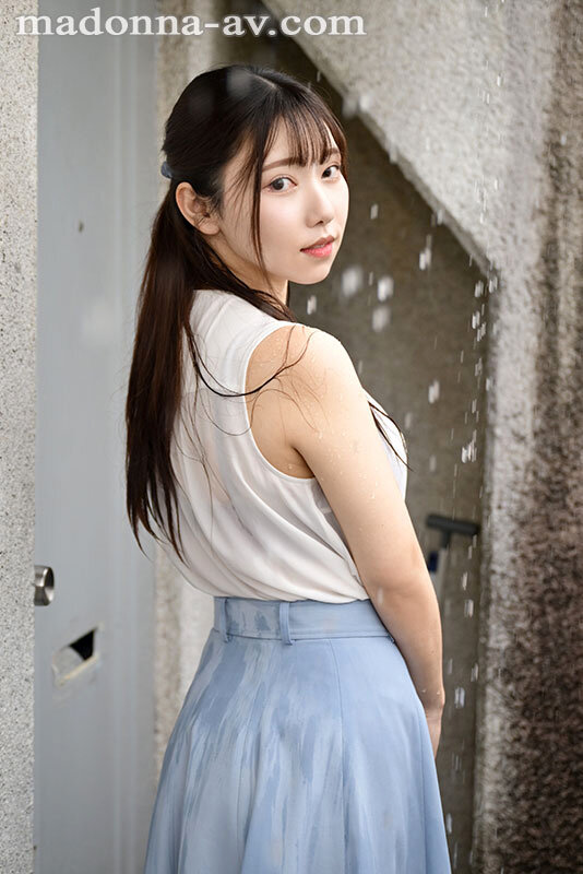 【juvr00263】さつき芽衣 MadonnaVR初登場！！ 「ごめんね、主人が帰ってくるまでいいかな？」 ゲリラ豪雨でカギを落として新卒の僕を誘う隣の奥さん 性欲過多な濡れ髪人妻の 中出しOK床ドン騎乗位誘惑 超高画質8K / マドンナ