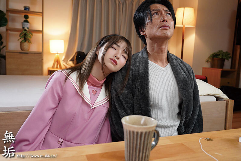 【mudr00284】催●によって「先日助けていただいたオナホです」と思い込んでる隣の家のかよちゃん 催●術は実在した！ 隣の家の美少女にオナホになる催●術をかけて口マ〇コとパイパンマ〇コが使い放題やり放題！ 倉本すみれ / 無垢