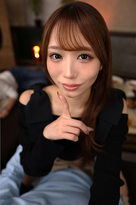 【savr01019】結婚を控えたボク達をお祝いしてくれると言う彼女の妹から、常に彼女が近くにいる状態で迫られて…。こっそりと、ねっとりと彼女との圧倒的なスペックの違いを見せつけられながら成すすべなく言いなり浮気射精したボク。 尾崎えりか / KMPVR-彩-