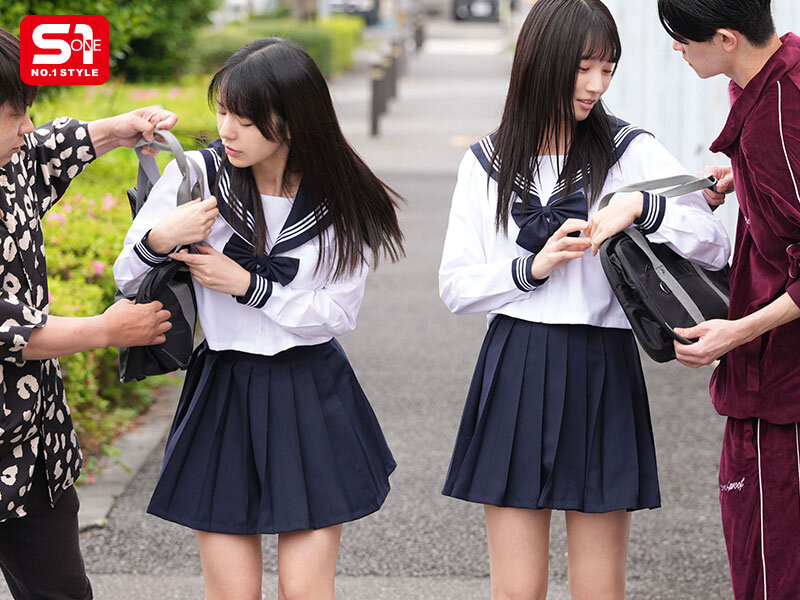 【snos00002】イジメられている双子姉妹を救って、ふたり一緒に脱がせてみたい。 浅野こころ 榊原萌 / エスワン ナンバーワンスタイル